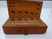 Odważniki laboratoryjne 