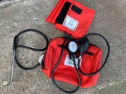 Ciśnieniomierz naramienny mechaniczny ze stetoskopem 