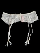 Biały koronkowy pasek do pończoch 40,L bielizna Hunkemöller