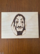 Pirografia - pudełko „Dom z papieru” Bella Ciao