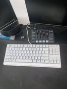 Sprzedam kompletny zestaw gamingowy – gotowy do gry i streamingu