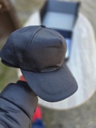 Czapka z daszkiem na porost włosów 