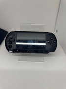Sony PSP Street (E1004) - Konsola + Etui + Ładowarka - Sprawna