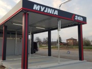 otok myjni , myjnia bezdotykowa , attyka, baner, 