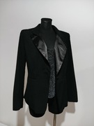 Stylowy czarny żakiet marki Twiggy London używany rozmiar M 38/ 40 