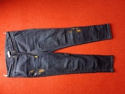 Nowe jeansy, bez zamka