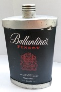 Puszka vintage whisky Ballantine’s Finest