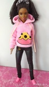Ubrania dla lalek Barbie 