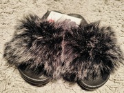 Klapki futro czarne r.39