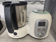 Robot kuchenny wielofunkcyjny