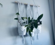 Kwietnik makrama na 3 kwiatki boho prezent 