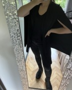 Czarna peleryna narzutka oversize