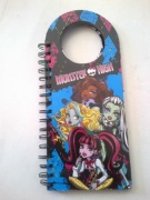 MONSTER HIGH  Bądź wyjątkowa ! Bądź potworna ! Bądź sobą !