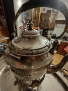 Buliera Czajnik Sr. z podgrzewaczem Sygn.WMF!na Czajniku Dole z nogami lwim