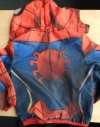 Kurtka wiatrówka z nadrukiem Spider-mana