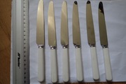6 nierdzewnych angielskich noży stołowych Peeredge Sheffield