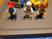 LEGO City 60079 - Transporter rakiety treningowej