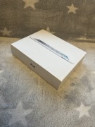 Puste pudełka iPad 2 i iPad 