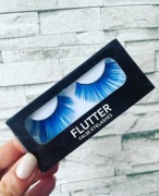 Sztuczne rzęsy niebieskie