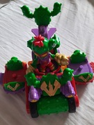 Super Things Spike Roller-pojazd i duża figurka