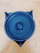 Głośnik Mercedes A 205 820 42 03 przednich drzwi do C Klasa W205 GLC