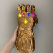 Rękawica Iron Man Avengers 1:1 LED cosplay Thanos rękawice rozmiar Dorosły
