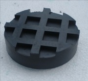 Podkład gumowy do podnośnika 100x26 mm mm  PRODUCENT 