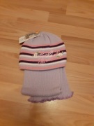 Dziewczęca czapeczka z szalikiem 