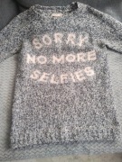 Sweter damski szary z napisem