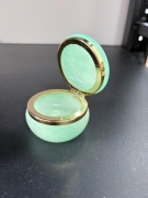 Szkatułka z kwiatem vintage włoski alabaster 