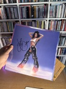 Katy Perry 143 srebrny winyl z kartką z autografem 