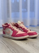 Buty Nike JORDAN r. 35