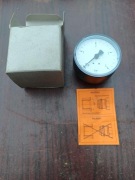 Nowy manometr, ciśnieniomierz, 0-4 bar, 63 mm, 1/4 cala, gwint z tyłu