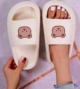 Urocze damskie klapki z misiem 38/39