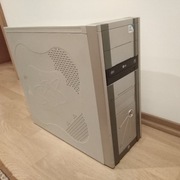 Komputer stacjonarny