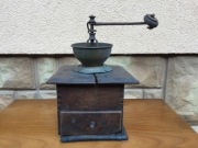 Stary Młynek Do Kawy Vintage Antyk 