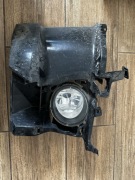 Prawy halogen BMW f30 z osłoną