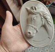 Odlew gipsowy koń