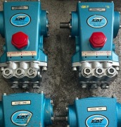 Pompa CAT z głowicą, kompletna - 700 zł za sztukę/ używana