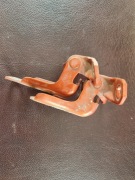 Zawiasy drzwi przednich Suzuki Ignis III