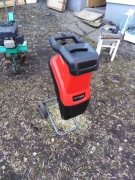 Rozdrabniarka do gałęzi elektryczna EINHELL GC-KS 2540
