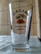 Szklanka do robienia drinków.