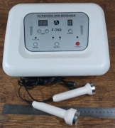 Masażer ultradżwiękowy F-702   (213)