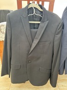 Garnitur smokingowy Czarny w stanie idealnym! (Rozmiar 176)