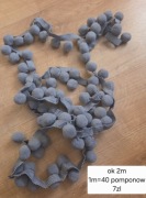 Taśma z pomponami szara ok. 2 m 40 pomponów na metr pasmanteria dekoracyjna