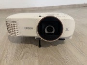 Projektor LCD Epson EH-TW5820 biały