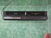 Philips Magnetowid VR 6443/00A + gratis