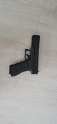 Sprzedam wiatrówke glock 17 blow back 