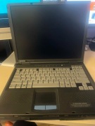 Retro Laptop Compaq Armada E500, CD-ROM, USB, Pentium III, grafika ATI