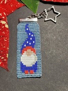 Skrzat Krasnal zimowy - Brelok zawieszka do kluczy torebki